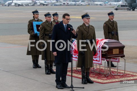  12.11.2022 WARSZAWA<br />
UROCZYSTOSCI POGRZEBOWE PREZYDENTOW RP NA UCHODZSTWIE<br />
N/Z PREMIER MATEUSZ MORAWIECKI<br />
FOT. MARCIN BANASZKIEWICZ/FOTONEWS  