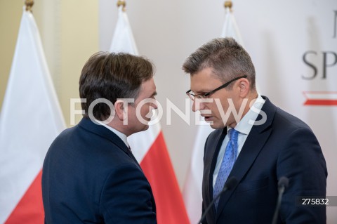  18.12.2022 WARSZAWA<br />
KONFERENCJA PRASOWA W MINISTERSTWIE SPRAWIEDLIWOSCI<br />
USTAWA ANTYLICHWIARSKA<br />
N/Z ZBIGNIEW ZIOBRO MARCIN WARCHOL<br />
FOT. MARCIN BANASZKIEWICZ/FOTONEWS  