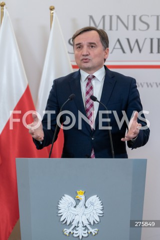  18.12.2022 WARSZAWA<br />
KONFERENCJA PRASOWA W MINISTERSTWIE SPRAWIEDLIWOSCI<br />
USTAWA ANTYLICHWIARSKA<br />
N/Z ZBIGNIEW ZIOBRO<br />
FOT. MARCIN BANASZKIEWICZ/FOTONEWS  