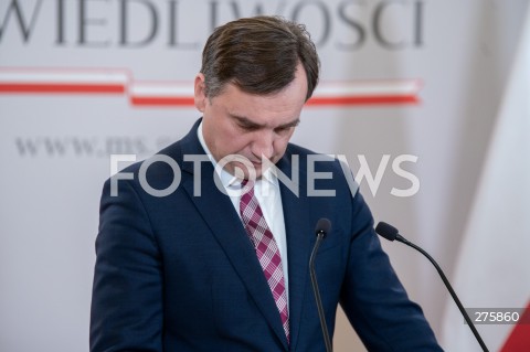  18.12.2022 WARSZAWA<br />
KONFERENCJA PRASOWA W MINISTERSTWIE SPRAWIEDLIWOSCI<br />
USTAWA ANTYLICHWIARSKA<br />
N/Z ZBIGNIEW ZIOBRO<br />
FOT. MARCIN BANASZKIEWICZ/FOTONEWS  