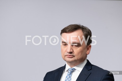  31.01.2023 WARSZAWA<br />
KONFERENCJA PRASOWA MINISTRA SPRAWIEDLIWOSCI ZBIGNIEWA ZIOBRY<br />
OSZCZEDNE I NOWOCZESNE ROZWIAZANIA DLA WIEZIENNICTWA. SYSTEM DOZORU ELEKTRONICZNEGO<br />
N/Z ZBIGNIEW ZIOBRO<br />
FOT. MARCIN BANASZKIEWICZ/FOTONEWS  