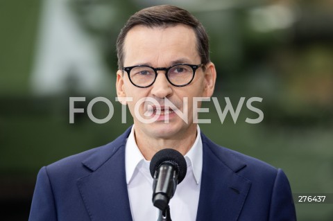  15.02.2023 STALOWA WOLA <br />
WIZYTA PREMIERA MATEUSZA MORAWIECKIEGO W HUCIE STALOWA WOLA <br />
N/Z PREMIER MATEUSZ MORAWIECKI <br />
 