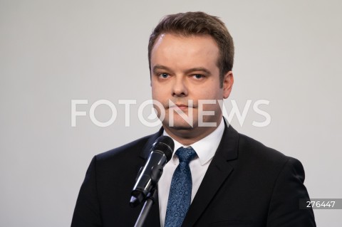  17.02.2023 WARSZAWA<br />
KONFERENCJA PRASOWA PRAWA I SPRAWIEDLIWOSCI<br />
12 PYTAN DO DONALDA TUSKA<br />
N/Z RAFAL BOCHENEK<br />
FOT. MARCIN BANASZKIEWICZ/FOTONEWS  