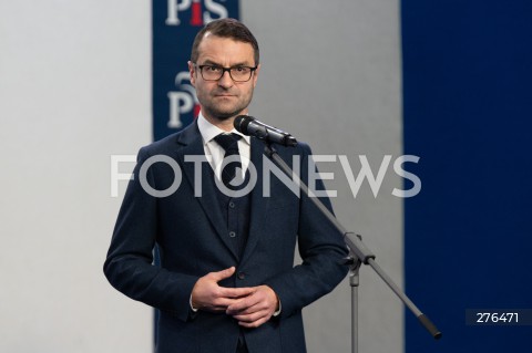  17.02.2023 WARSZAWA<br />
KONFERENCJA PRASOWA PRAWA I SPRAWIEDLIWOSCI<br />
12 PYTAN DO DONALDA TUSKA<br />
N/Z TOMASZ POREBA<br />
FOT. MARCIN BANASZKIEWICZ/FOTONEWS  