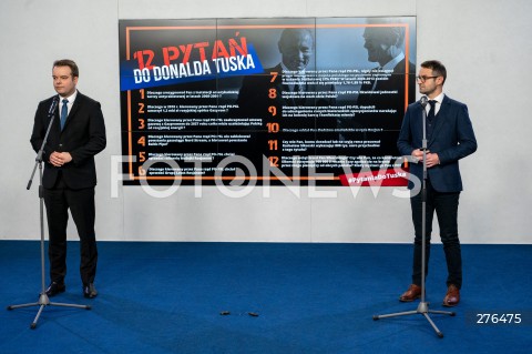  17.02.2023 WARSZAWA<br />
KONFERENCJA PRASOWA PRAWA I SPRAWIEDLIWOSCI<br />
12 PYTAN DO DONALDA TUSKA<br />
N/Z RAFAL BOCHENEK TOMASZ POREBA<br />
FOT. MARCIN BANASZKIEWICZ/FOTONEWS  