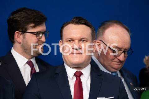  10.03.2023 WARSZAWA<br />
KONFERENCJA PRASOWA PREZESA PIS WRAZ Z POSLAMI ZAPOWIADAJACA SPOTKANIA Z WYBORCAMI W CALEJ POLSCE<br />
N/Z DOMINIK TARCZYNSKI<br />
FOT. MARCIN BANASZKIEWICZ/FOTONEWS  