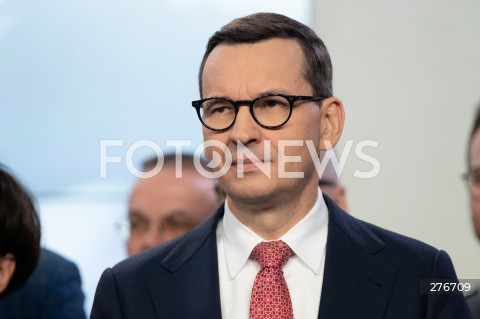  10.03.2023 WARSZAWA<br />
KONFERENCJA PRASOWA PREZESA PIS WRAZ Z POSLAMI ZAPOWIADAJACA SPOTKANIA Z WYBORCAMI W CALEJ POLSCE<br />
N/Z PREMIER MATEUSZ MORAWIECKI<br />
FOT. MARCIN BANASZKIEWICZ/FOTONEWS  