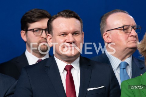  10.03.2023 WARSZAWA<br />
KONFERENCJA PRASOWA PREZESA PIS WRAZ Z POSLAMI ZAPOWIADAJACA SPOTKANIA Z WYBORCAMI W CALEJ POLSCE<br />
N/Z DOMINIK TARCZYNSKI<br />
FOT. MARCIN BANASZKIEWICZ/FOTONEWS  