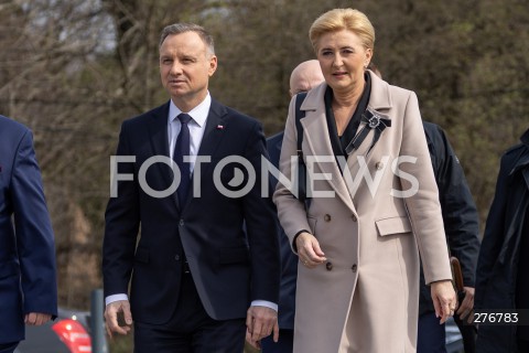  24.03.2023 MARKOWA <br />
NARODOWY DZIEN PAMIECI POLAKOW RATUJACYCH ZYDOW POD OKUPACJA NIEMIECKA Z UDZIALEM PARY PREZYDENCKIEJ W MUZEUM RODZINY ULMOW W MARKOWEJ KOLO RZESZOWA <br />
N/Z PREZYDENT RP ANDRZEJ DUDA AGATA KORNHAUSER DUDA <br />
 