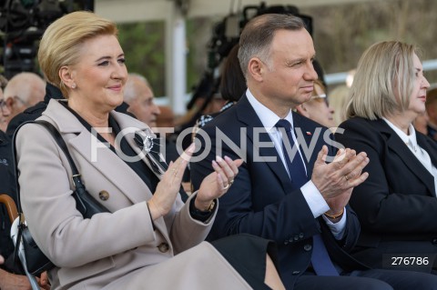  24.03.2023 MARKOWA <br />
NARODOWY DZIEN PAMIECI POLAKOW RATUJACYCH ZYDOW POD OKUPACJA NIEMIECKA Z UDZIALEM PARY PREZYDENCKIEJ W MUZEUM RODZINY ULMOW W MARKOWEJ KOLO RZESZOWA <br />
N/Z PREZYDENT RP ANDRZEJ DUDA AGATA KORNHAUSER DUDA <br />
 