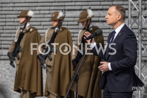  24.03.2023 MARKOWA <br />
NARODOWY DZIEN PAMIECI POLAKOW RATUJACYCH ZYDOW POD OKUPACJA NIEMIECKA Z UDZIALEM PARY PREZYDENCKIEJ W MUZEUM RODZINY ULMOW W MARKOWEJ KOLO RZESZOWA <br />
N/Z PREZYDENT RP ANDRZEJ DUDA <br />
 