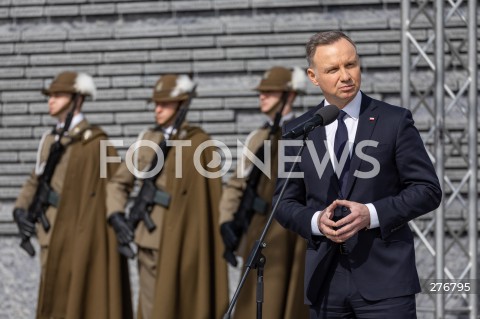  24.03.2023 MARKOWA <br />
NARODOWY DZIEN PAMIECI POLAKOW RATUJACYCH ZYDOW POD OKUPACJA NIEMIECKA Z UDZIALEM PARY PREZYDENCKIEJ W MUZEUM RODZINY ULMOW W MARKOWEJ KOLO RZESZOWA <br />
N/Z PREZYDENT RP ANDRZEJ DUDA <br />
 