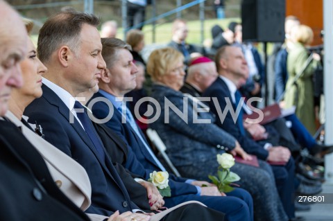  24.03.2023 MARKOWA <br />
NARODOWY DZIEN PAMIECI POLAKOW RATUJACYCH ZYDOW POD OKUPACJA NIEMIECKA Z UDZIALEM PARY PREZYDENCKIEJ W MUZEUM RODZINY ULMOW W MARKOWEJ KOLO RZESZOWA <br />
N/Z PREZYDENT RP ANDRZEJ DUDA <br />
 