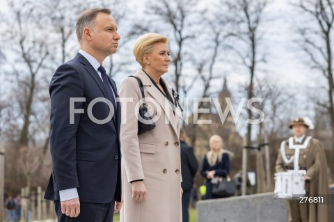  24.03.2023 MARKOWA <br />
NARODOWY DZIEN PAMIECI POLAKOW RATUJACYCH ZYDOW POD OKUPACJA NIEMIECKA Z UDZIALEM PARY PREZYDENCKIEJ W MUZEUM RODZINY ULMOW W MARKOWEJ KOLO RZESZOWA <br />
N/Z PREZYDENT RP ANDRZEJ DUDA AGATA KORNHAUSER DUDA <br />
 