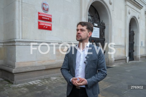  01.04.2023 WARSZAWA<br />
KONFERENCJA PRASOWA LIDERA AGROUNII MICHALA KOLODZIEJCZAKA<br />
N/Z MICHAL KOLODZIEJCZAK<br />
FOT. MARCIN BANASZKIEWICZ/FOTONEWS  