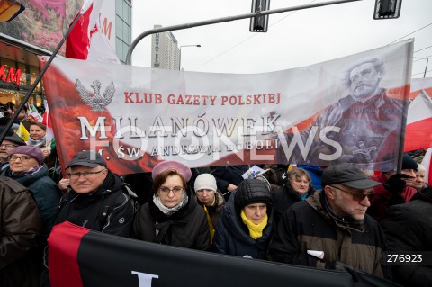  02.04.2023 WARSZAWA<br />
NARODOWY MARSZ PAPIESKI<br />
N/Z UCZESTNICY MARSZU<br />
FOT. MARCIN BANASZKIEWICZ/FOTONEWS  