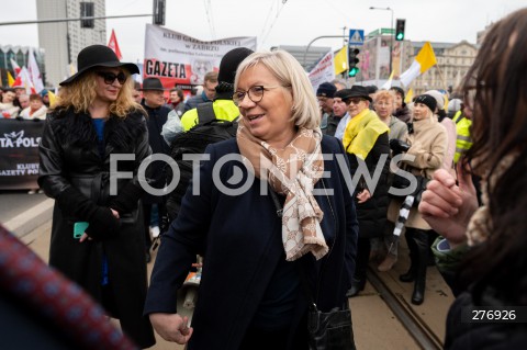  02.04.2023 WARSZAWA<br />
NARODOWY MARSZ PAPIESKI<br />
N/Z JULIA PRZYLEBSKA<br />
FOT. MARCIN BANASZKIEWICZ/FOTONEWS  