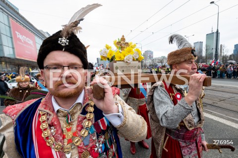  02.04.2023 WARSZAWA<br />
NARODOWY MARSZ PAPIESKI<br />
N/Z BRACTWO KURKOWE RELIKWIE SW JANA PAWLA II<br />
FOT. MARCIN BANASZKIEWICZ/FOTONEWS  