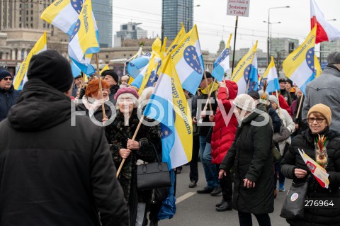  02.04.2023 WARSZAWA<br />
NARODOWY MARSZ PAPIESKI<br />
N/Z UCZESTNICY MARSZU<br />
FOT. MARCIN BANASZKIEWICZ/FOTONEWS  