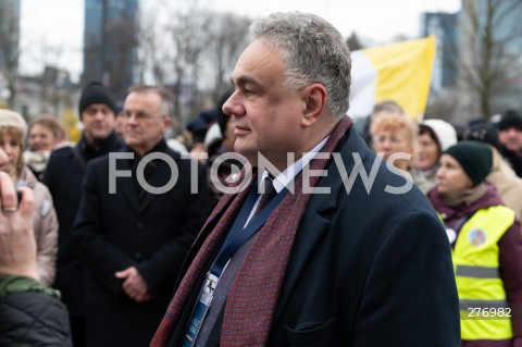  02.04.2023 WARSZAWA<br />
NARODOWY MARSZ PAPIESKI<br />
N/Z TOMASZ SAKIEWICZ<br />
FOT. MARCIN BANASZKIEWICZ/FOTONEWS  