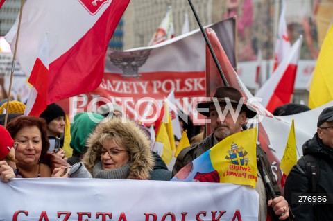  02.04.2023 WARSZAWA<br />
NARODOWY MARSZ PAPIESKI<br />
N/Z UCZESTNICY MARSZU<br />
FOT. MARCIN BANASZKIEWICZ/FOTONEWS  