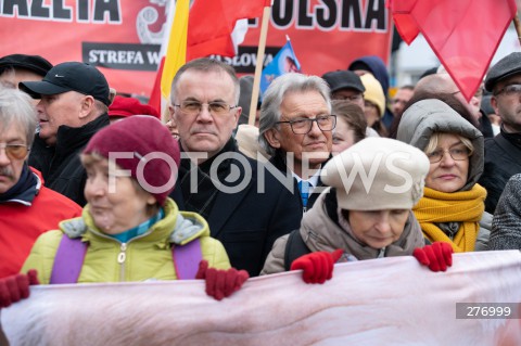  02.04.2023 WARSZAWA<br />
NARODOWY MARSZ PAPIESKI<br />
N/Z JAROSLAW SELLIN STANISLAW PIOTROWICZ<br />
FOT. MARCIN BANASZKIEWICZ/FOTONEWS  