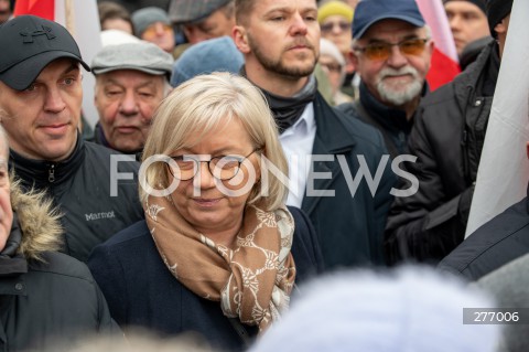  02.04.2023 WARSZAWA<br />
NARODOWY MARSZ PAPIESKI<br />
N/Z JULIA PRZYLEBSKA<br />
FOT. MARCIN BANASZKIEWICZ/FOTONEWS  