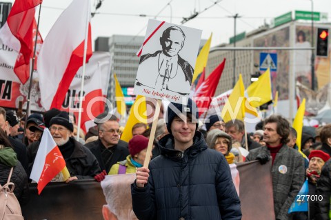  02.04.2023 WARSZAWA<br />
NARODOWY MARSZ PAPIESKI<br />
N/Z OSKAR SZAFAROWICZ<br />
FOT. MARCIN BANASZKIEWICZ/FOTONEWS  