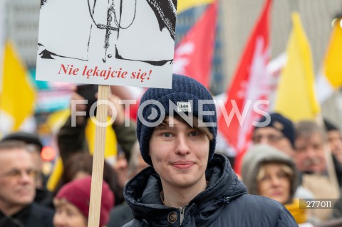  02.04.2023 WARSZAWA<br />
NARODOWY MARSZ PAPIESKI<br />
N/Z OSKAR SZAFAROWICZ<br />
FOT. MARCIN BANASZKIEWICZ/FOTONEWS  