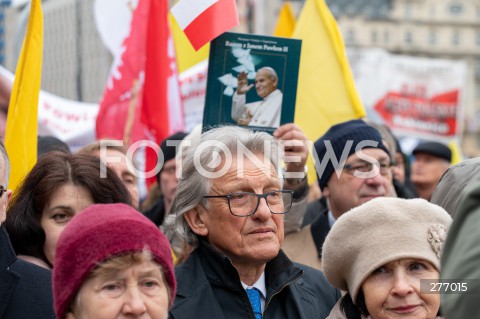 Narodowy Marsz Papieski w Warszawie