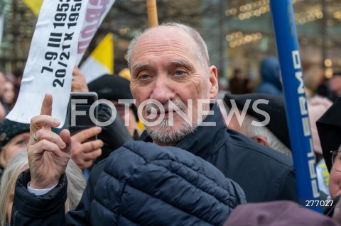  02.04.2023 WARSZAWA<br />
NARODOWY MARSZ PAPIESKI<br />
N/Z ANTONI MACIEREWICZ<br />
FOT. MARCIN BANASZKIEWICZ/FOTONEWS  