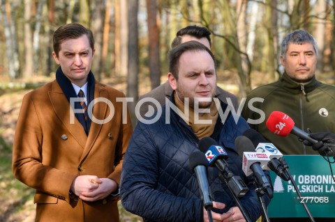  04.04.2023 WARSZAWA<br />
KONFERENCJA PRASOWA Z UDZIALEM SEBASTIANA KALETY W OBRONIE POLSKICH LASOW<br />
N/Z SEBASTIAN KALETA MICHAL GZOWSKI<br />
 