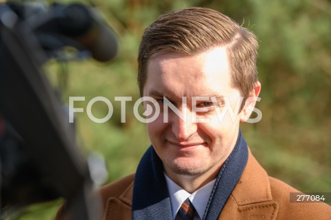  04.04.2023 WARSZAWA<br />
KONFERENCJA PRASOWA Z UDZIALEM SEBASTIANA KALETY W OBRONIE POLSKICH LASOW<br />
N/Z SEBASTIAN KALETA<br />
 