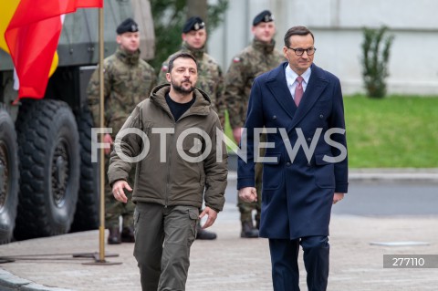  05.04.2023 WARSZAWA<br />
WIZYTA PREZYDENTA UKRAINY WOLODYMYRA ZELENSKIEGO W WARSZAWIE<br />
<br />
UKRAINIAN PRESIDENT WOLODYMYR ZELENSKY VISITS POLAND<br />
<br />
N/Z WOLODYMYR ZELENSKI MATEUSZ MORAWIECKI<br />
FOT. MARCIN BANASZKIEWICZ/FOTONEWS  