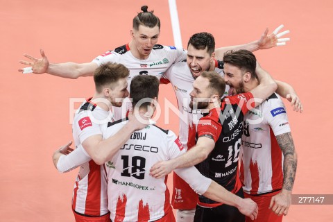  07.04.2023 RZESZOW <br />
SIATKOWKA MEZCZYZN <br />
PLUSLIGA SEZON 2022/2023 <br />
PLUS LIGA POLISH MEN VOLLEYBALL LEAGUE <br />
CWIERCFINAL - 1/4 FINALU - 1. MECZ <br />
MECZ ASSECO RESOVIA - PSG STAL NYSA <br />
N/Z MACIEJ MUZAJ FABIAN DRZYZGA TOREY DEFALCO PAWEL ZATORSKI RADOSC EMOCJE <br />
 