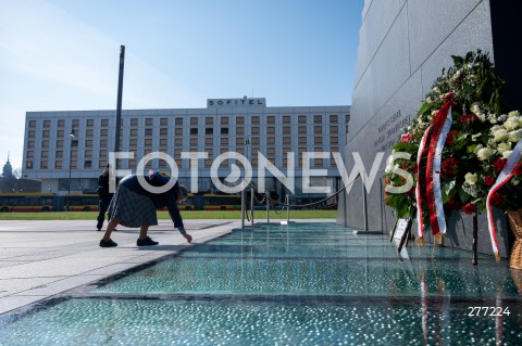  10.04.2023 WARSZAWA<br />
13. ROCZNICA KATASTROFY LOTNICZEJ POD SMOLENSKIEM<br />
N/Z BABCIA KASIA KATARZYNA AUGUSTYNEK<br />
FOT. MARCIN BANASZKIEWICZ/FOTONEWS  