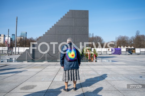  10.04.2023 WARSZAWA<br />
13. ROCZNICA KATASTROFY LOTNICZEJ POD SMOLENSKIEM<br />
N/Z BABCIA KASIA KATARZYNA AUGUSTYNEK<br />
FOT. MARCIN BANASZKIEWICZ/FOTONEWS  