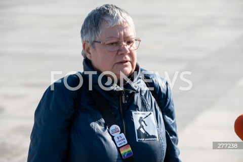  10.04.2023 WARSZAWA<br />
13. ROCZNICA KATASTROFY LOTNICZEJ POD SMOLENSKIEM<br />
N/Z BABCIA KASIA KATARZYNA AUGUSTYNEK<br />
FOT. MARCIN BANASZKIEWICZ/FOTONEWS  