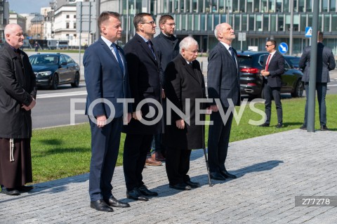  10.04.2023 WARSZAWA<br />
13. ROCZNICA KATASTROFY LOTNICZEJ POD SMOLENSKIEM<br />
N/Z MARIUSZ BLASZCZAK MATEUSZ MORAWIECKI JAROSLAW KACZYNSKI ANTONI MACIEREWICZ<br />
FOT. MARCIN BANASZKIEWICZ/FOTONEWS  