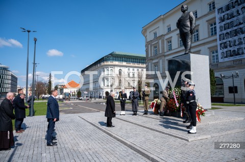  10.04.2023 WARSZAWA<br />
13. ROCZNICA KATASTROFY LOTNICZEJ POD SMOLENSKIEM<br />
N/Z MARIUSZ BLASZCZAK JAROSLAW KACZYNSKI<br />
FOT. MARCIN BANASZKIEWICZ/FOTONEWS  