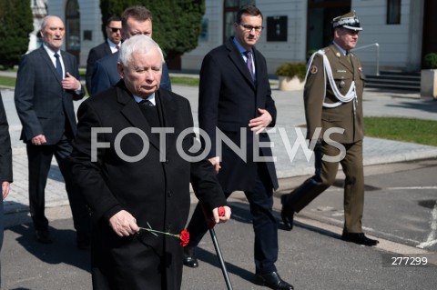  10.04.2023 WARSZAWA<br />
13. ROCZNICA KATASTROFY LOTNICZEJ POD SMOLENSKIEM<br />
N/Z JAROSLAW KACZYNSKI MATEUSZ MORAWIECKI<br />
FOT. MARCIN BANASZKIEWICZ/FOTONEWS  