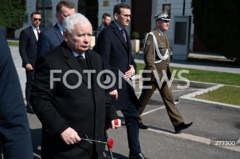 Obchody rocznicy katastrofy smoleńskiej w Warszawie