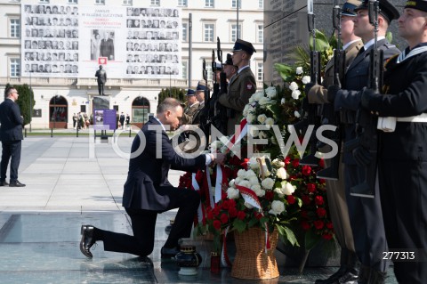  10.04.2023 WARSZAWA<br />
13. ROCZNICA KATASTROFY LOTNICZEJ POD SMOLENSKIEM<br />
N/Z PREZYDENT ANDRZEJ DUDA<br />
FOT. MARCIN BANASZKIEWICZ/FOTONEWS  