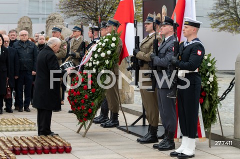  16.04.2023 WARSZAWA<br />
APEL PAMIECI PRZED PALACEM PREZYDENCKIM W ROCZNICE KATASTROFY SMOLENSKIEJ<br />
N/Z JAROSLAW KACZYNSKI<br />
FOT. MARCIN BANASZKIEWICZ/FOTONEWS  