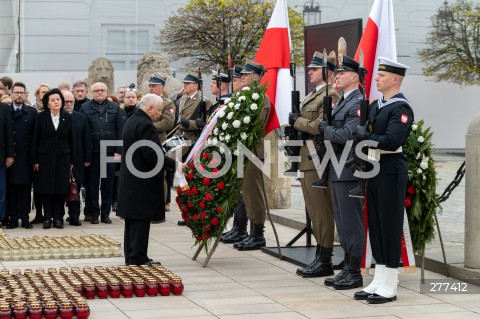  16.04.2023 WARSZAWA<br />
APEL PAMIECI PRZED PALACEM PREZYDENCKIM W ROCZNICE KATASTROFY SMOLENSKIEJ<br />
N/Z JAROSLAW KACZYNSKI<br />
FOT. MARCIN BANASZKIEWICZ/FOTONEWS  