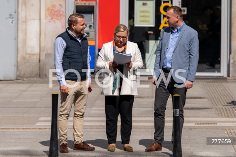  23.04.2023 WARSZAWA<br />
KONFERENCJA SOLIDARNEJ POLSKI<br />
N/Z JACEK OZDOBA BEATA KEMPA MARIUSZ KALUZNY<br />
FOT. MARCIN BANASZKIEWICZ/FOTONEWS  