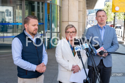  23.04.2023 WARSZAWA<br />
KONFERENCJA SOLIDARNEJ POLSKI<br />
N/Z JACEK OZDOBA BEATA KEMPA MARIUSZ KALUZNY<br />
FOT. MARCIN BANASZKIEWICZ/FOTONEWS  