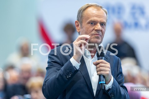  24.04.2023 TARNOBRZEG <br />
SPOTKANIE PRZEWODNICZACEGO PLATFORMY OBYWATELSKIEJ DONALDA TUSKA Z MIESZKANCAMI TARNOBRZEGA <br />
N/Z DONALD TUSK<br />
 