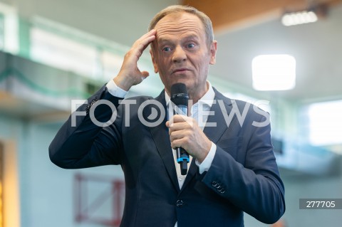  24.04.2023 TARNOBRZEG <br />
SPOTKANIE PRZEWODNICZACEGO PLATFORMY OBYWATELSKIEJ DONALDA TUSKA Z MIESZKANCAMI TARNOBRZEGA <br />
N/Z DONALD TUSK<br />
 