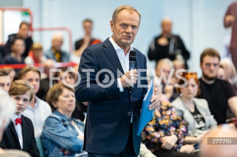  24.04.2023 TARNOBRZEG <br />
SPOTKANIE PRZEWODNICZACEGO PLATFORMY OBYWATELSKIEJ DONALDA TUSKA Z MIESZKANCAMI TARNOBRZEGA <br />
N/Z DONALD TUSK<br />
 